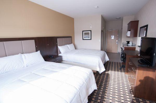 Western Star Inn & Suites Stoughton Oda fotoğraf