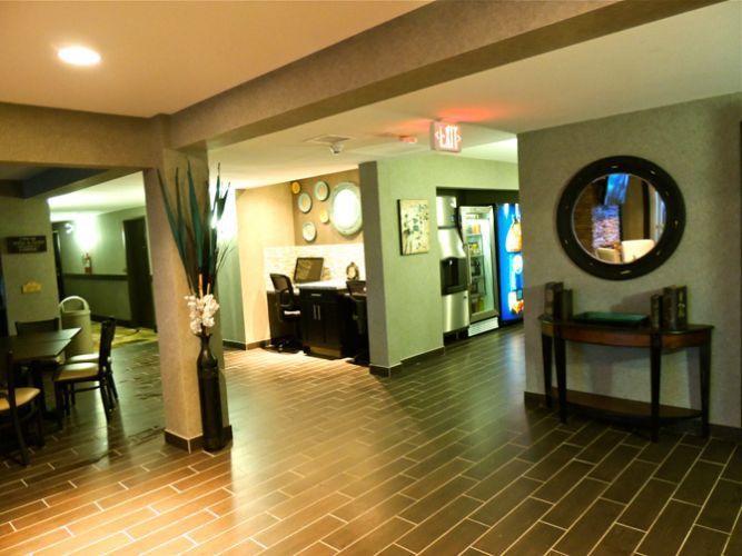 Western Star Inn & Suites Stoughton Dış mekan fotoğraf