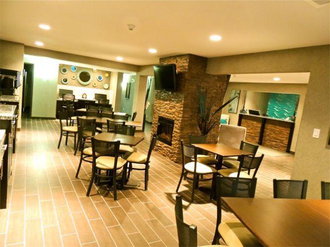 Western Star Inn & Suites Stoughton Dış mekan fotoğraf