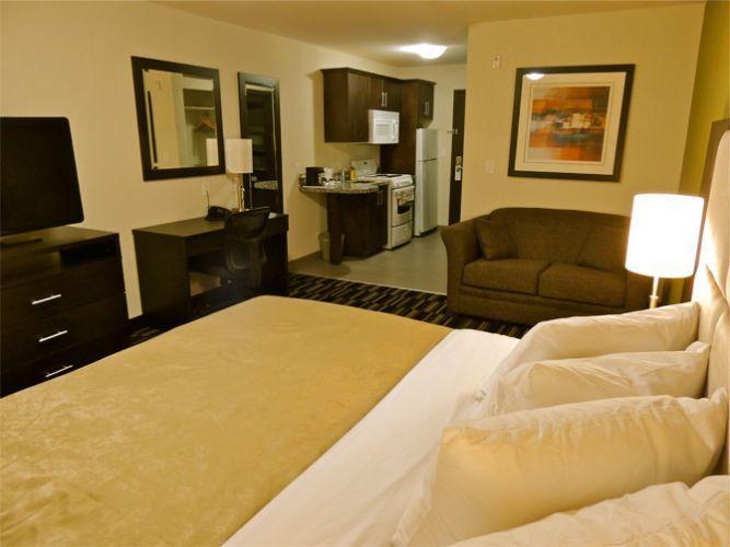 Western Star Inn & Suites Stoughton Oda fotoğraf